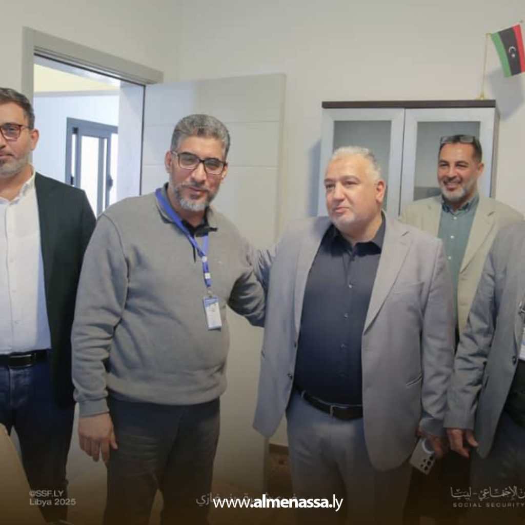 fg مدير إدارة شؤون الفروع بصندوق الضمان الاجتماعي يتفقد فرع شرق بنغازي ويشيد بمستوى الأداء