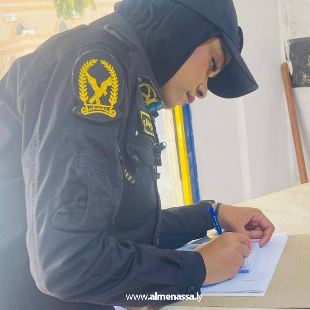 fhn 1 ضبط مواد منتهية وغياب للاشتراطات الصحية من قبل وحدة متابعة الأنشطة النسائية بجهاز الحرس البلدي