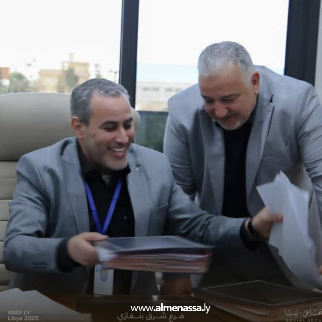 fhn 4 مدير إدارة شؤون الفروع بصندوق الضمان الاجتماعي يتفقد فرع شرق بنغازي ويشيد بمستوى الأداء