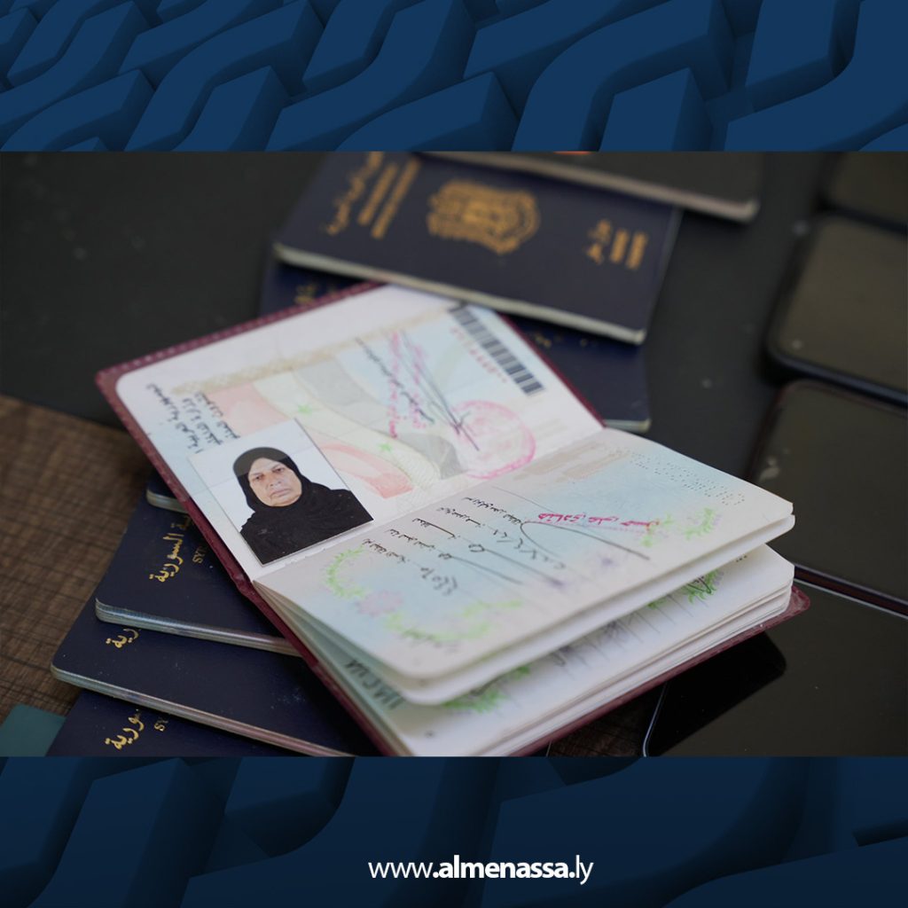 باى 2 بينهم نساء وأطفال.. إنقاذ 35 مهاجرا غير شرعي في عرض البحر وتسليمهم لمركز إيواء بنغازي الكبرى
