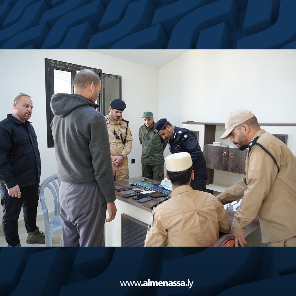بل 2 بينهم نساء وأطفال.. إنقاذ 35 مهاجرا غير شرعي في عرض البحر وتسليمهم لمركز إيواء بنغازي الكبرى
