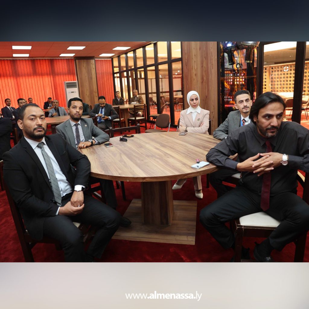 بلى مجلس النواب يحتفي بموظفيه بمناسبة عيد الفطر ويكرم حافظ القرآن