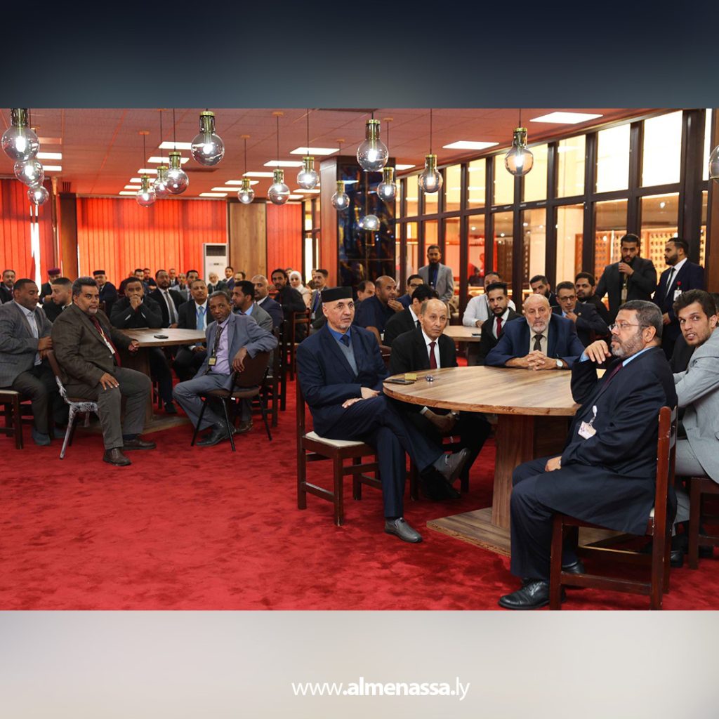 سبلى مجلس النواب يحتفي بموظفيه بمناسبة عيد الفطر ويكرم حافظ القرآن