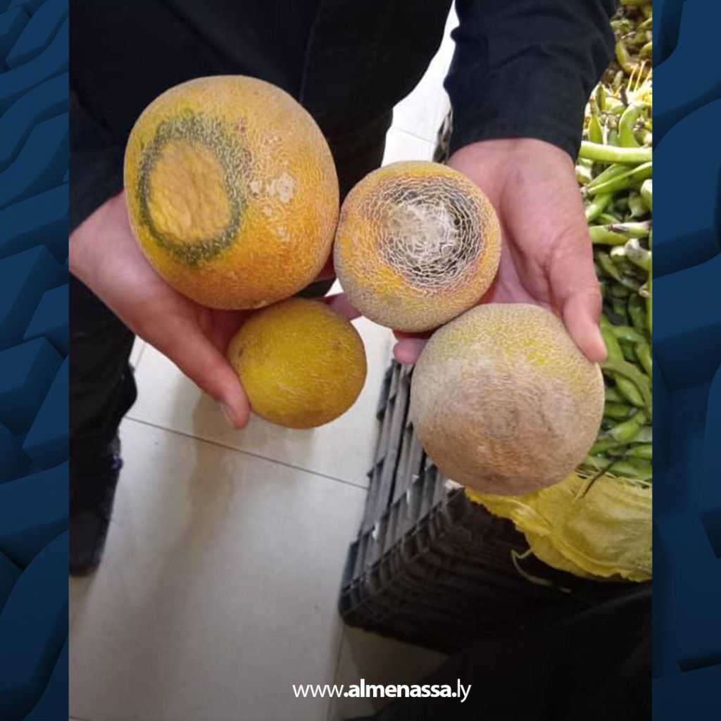 الحرس البلدي في بنغازي يشدد الرقابة على المحال التجارية بحملات تفتيشية مكثفة 6 لاة 1