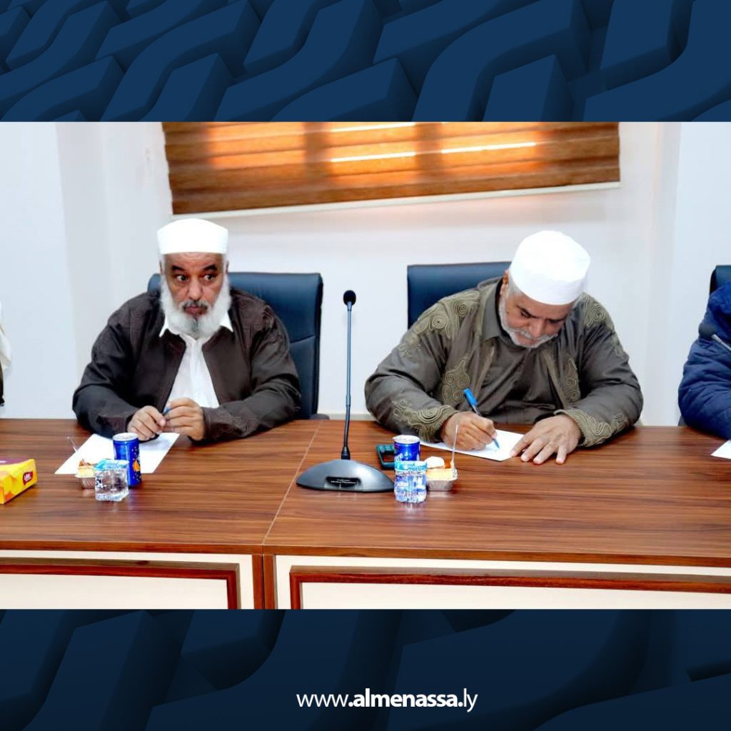 يبلا 1 اجتماع أمني موسّع في بلدية الزنتان لتعزيز الاستقرار وبسط السيطرة الأمنية
