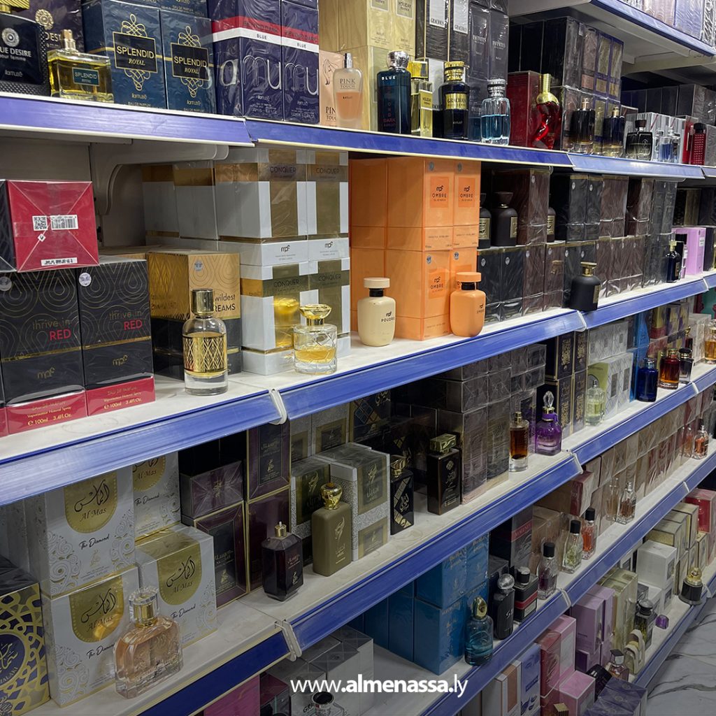 02 2 خاص المنصة: بعد تراجع الدينار .. ارتفاع محدود في أسعار العطور و الحصة السوقية الأكبر " لعطور الإمارات "