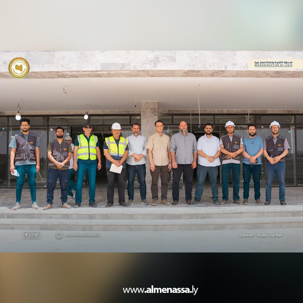 02 41 المهندس بالقاسم حفتر يتفقد مشروع أعمال تطوير مركز المرج الطبي