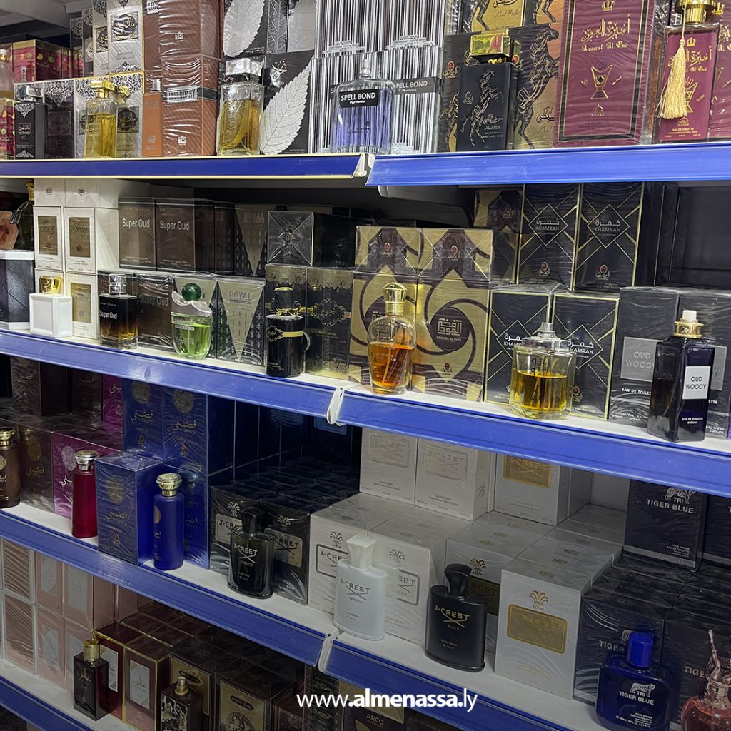 03 2 خاص المنصة: بعد تراجع الدينار .. ارتفاع محدود في أسعار العطور و الحصة السوقية الأكبر " لعطور الإمارات "