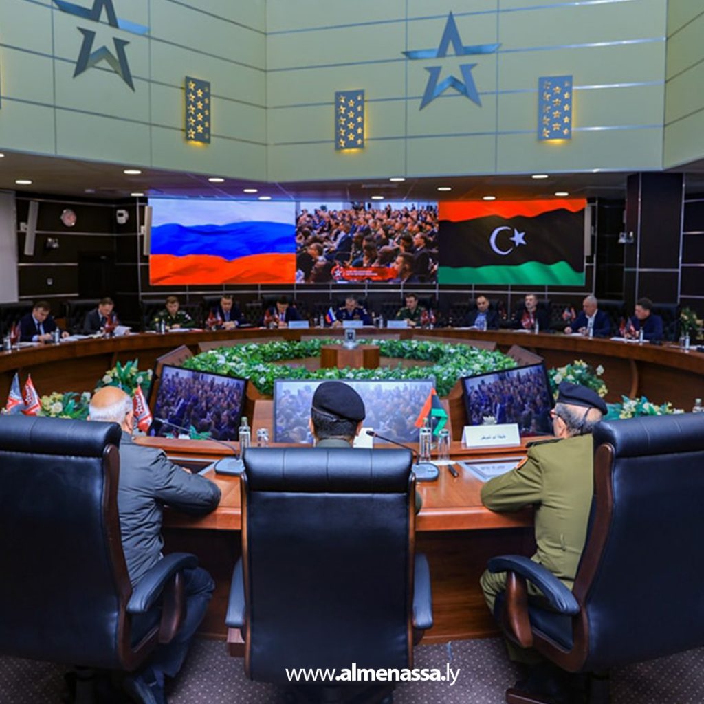 04 الفريق ركن خالد حفتر يلتقي نائب وزير الدفاع الروسي في موسكو ويبحثان تعزيز التعاون العسكري