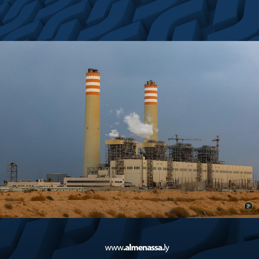 04 23 رئيس أركان القوات البرية يتفقد نقاط التمركز الأمامية غرب سرت