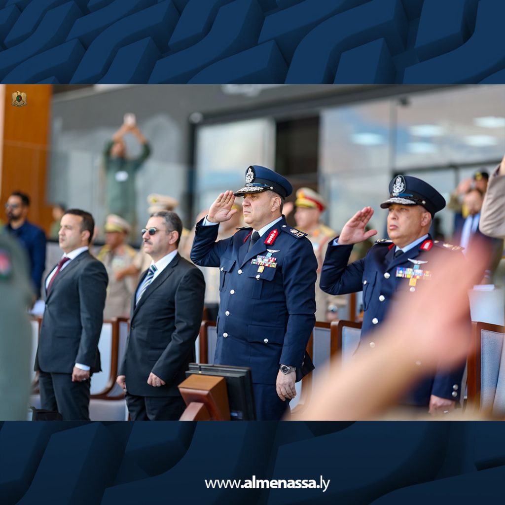 19 2 القائد العام : سيكون للقوات المسلحة الكلمة الفاصلة في اللحظة الحاسمة