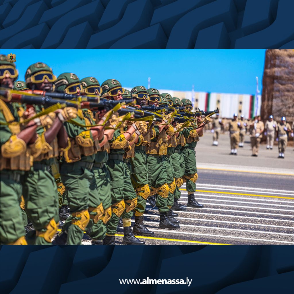 3 8 القائد العام : سيكون للقوات المسلحة الكلمة الفاصلة في اللحظة الحاسمة