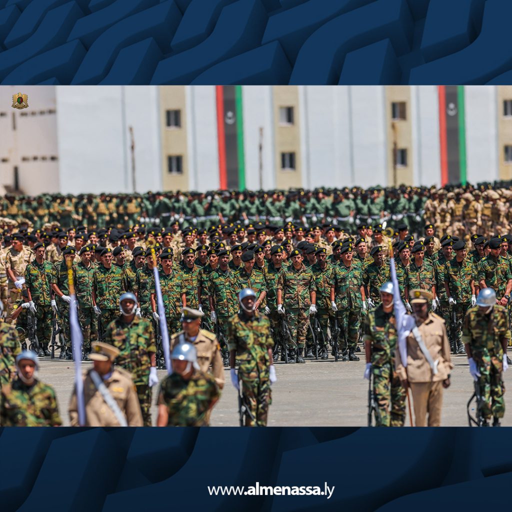 56 القائد العام : سيكون للقوات المسلحة الكلمة الفاصلة في اللحظة الحاسمة