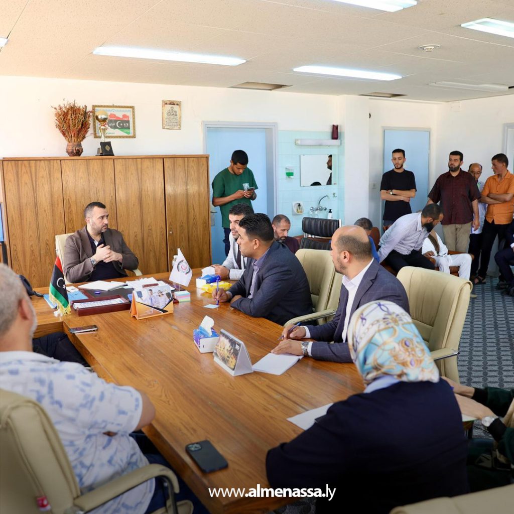 Extra 216 وزير الصحة المكلف يزور ترهونة ومسلاتة لمتابعة احتياجات القطاع الصحي