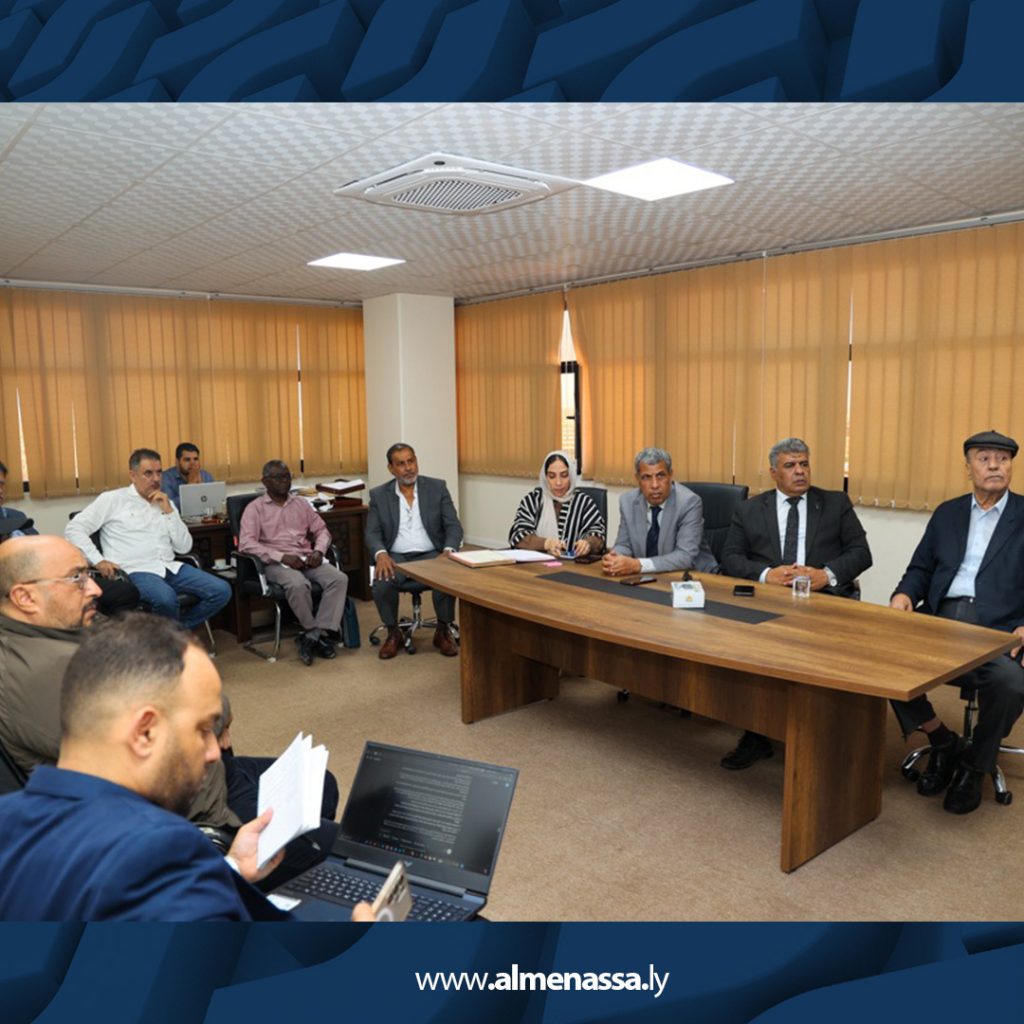 Extra 4.jpg6 4 اللجنة التشريعية والدستورية بالنواب تناقش مقترح إنشاء مصرف دولي للطاقة والتعدين