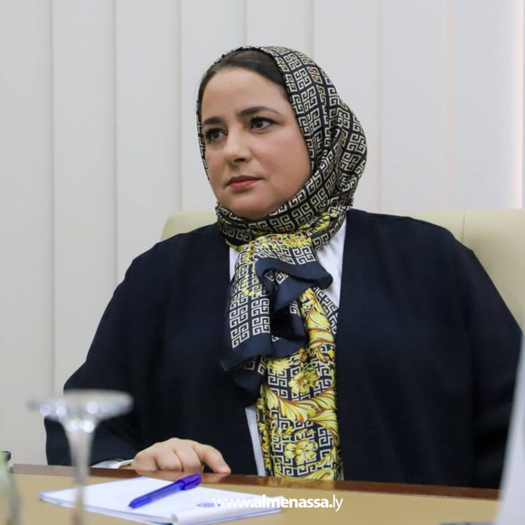 extra 3 الحويج يترأس اجتماعاً لتقييم أداء الإدارات والمكاتب الفنية ويؤكد على رفع الكفاءة ومواجهة التحديات