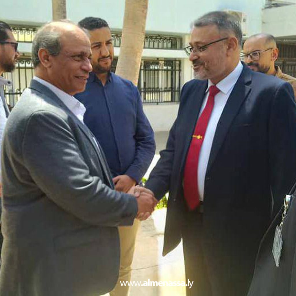 extra 7 مدير مستشفى الجلاء يستقبل السفير البنغلاديشي ويطّلع على أوضاع الجالية بالمستشفى