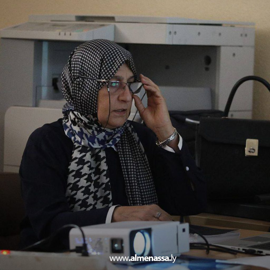 extra1 105 كلية التربية المرج تواصل ورشتها التدريبية لطلبة الإدارة التعليمية