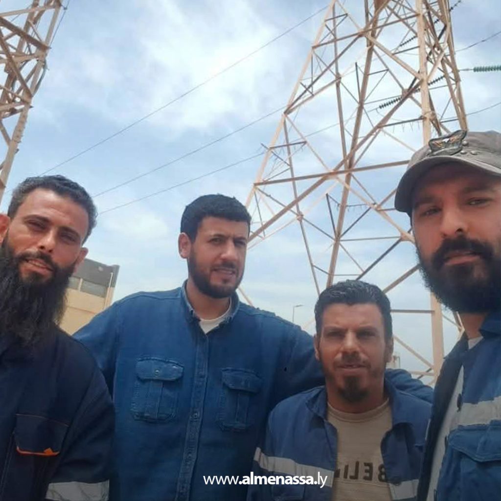 extra1 150 صيانة خطوط الجهد الفائق بدرنة ترفع كفاءة الشبكة استعدادًا للصيف