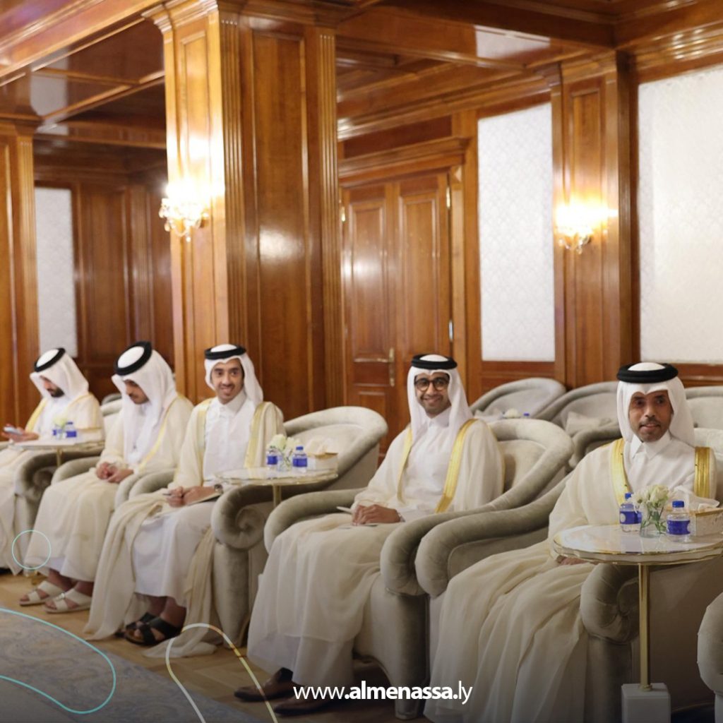 extra11 57 رئيس حكومة الوحدة الوطنية يستقبل وزير الدولة القطري ويبحثان سبل تعزيز التعاون الثنائي