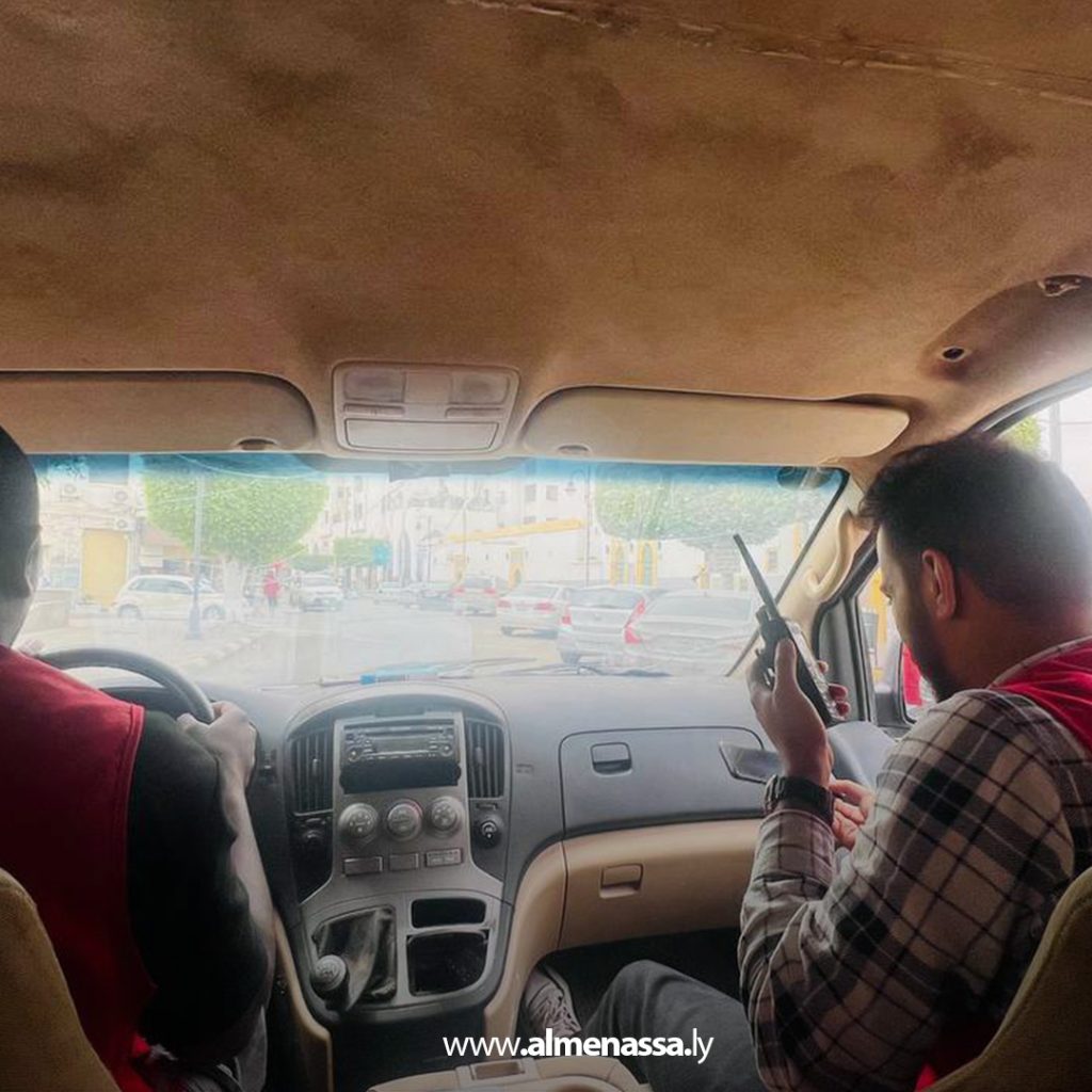 extra111 44 الهلال الأحمر طرابلس ينفذ عمليات إخلاء ويُجري جولات تفقدية عقب إعلان الهدنة
