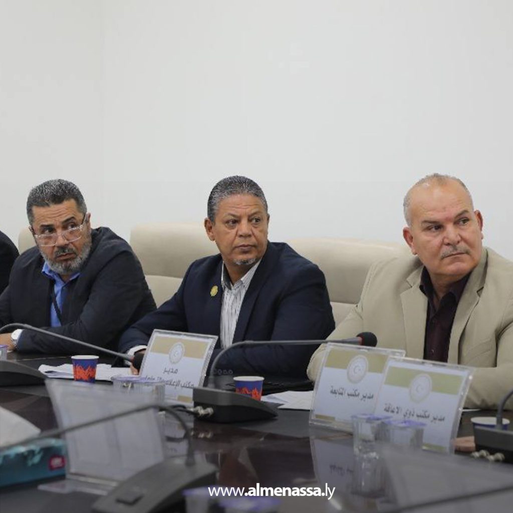extra1111 42 وزارة العمل والتأهيل تعقد اجتماعها الدوري الثالث لعام 2025 برئاسة الوزير علي العابد