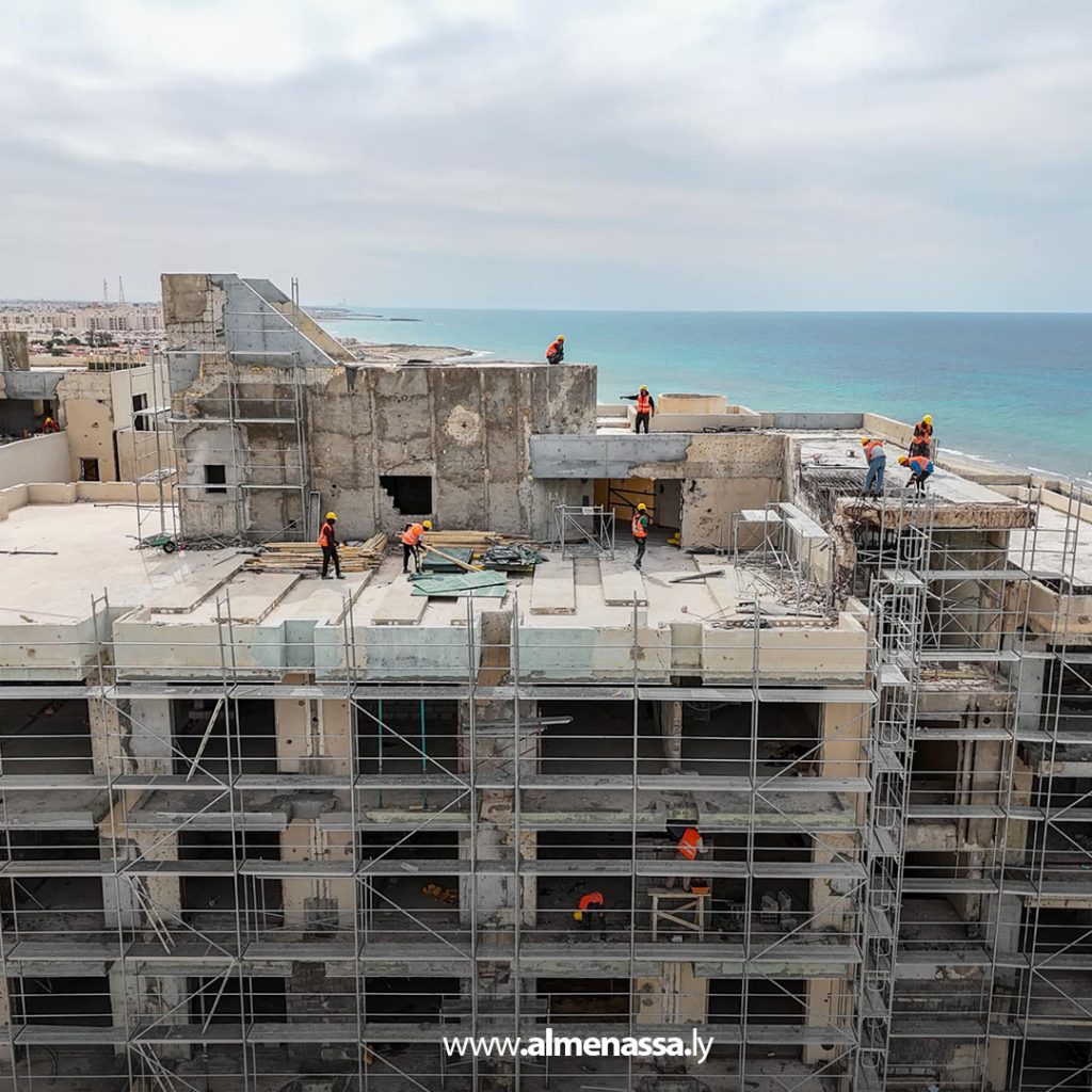 extra1111 8 فندق الميناء.. مدير الجهاز الوطني للتنمية يجري زيارة ميدانية للمشروع
