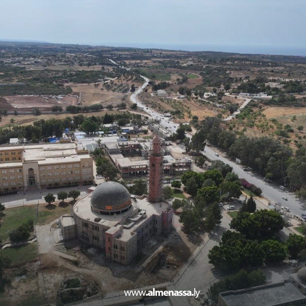 extra11111 38 صندوق التنمية وإعادة إعمار ليبيا يواصل تعزيز البنية التحتية التعليمية بجولة تفقدية في جامعة عمر المختار