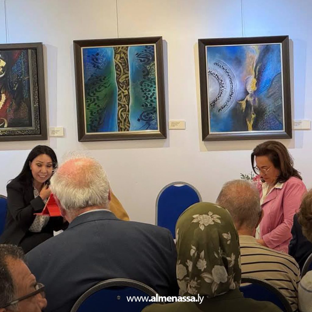 extra11111 51 معرض فني بلندن يضم 30 لوحة لثلاثة فنانين ليبيين