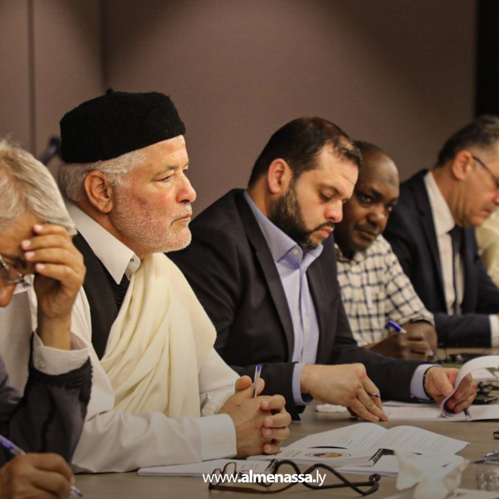 extra111111 43 خلال زيارتها لسوق الجمعة.. خوري تلتقي ممثلين عن المنطقة وتدعو لتنحي الدبيبة وإنهاء المرحلة الانتقالية