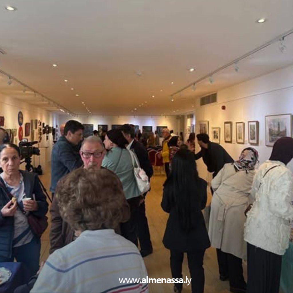 extra1111111 32 معرض فني بلندن يضم 30 لوحة لثلاثة فنانين ليبيين