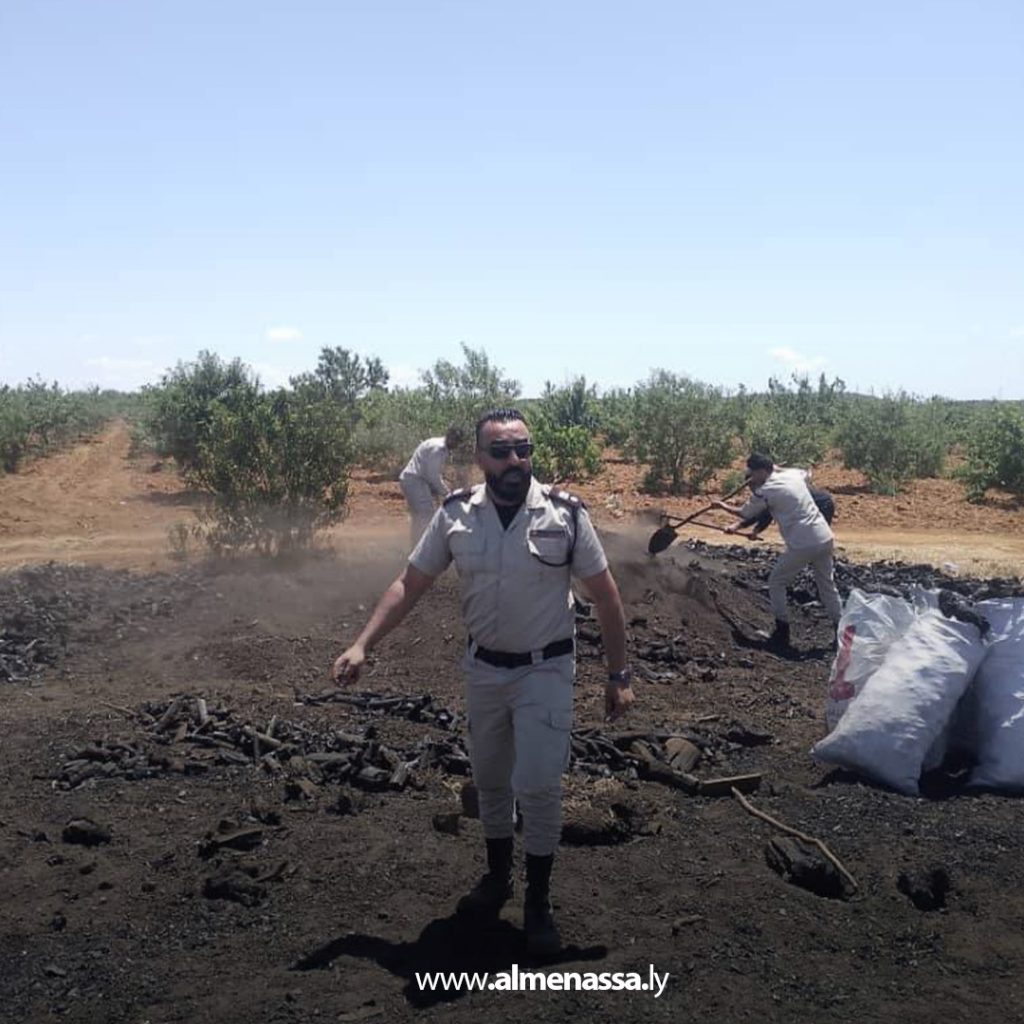 extra1111111 42 الشرطة الزراعية المرج تضبط موقعًا مخالفًا لإنتاج الفحم وتمنع التعدي على الغطاء النباتي
