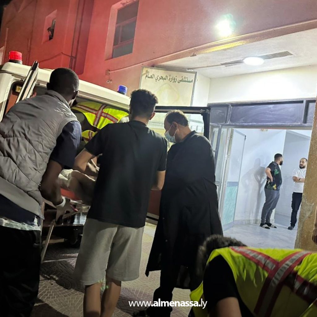 extra11111111 24 مستشفى زوارة يستقبل 15 مهاجرًا بعد إنقاذهم من عرض البحر