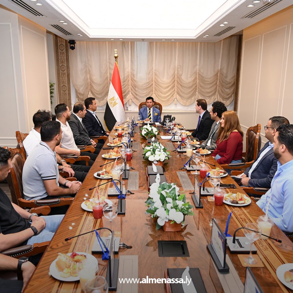extra111111111 12 وزير الرياضة المصري يستقبل البعثة المصرية العائدة من ليبيا ويكرم أبطالها
