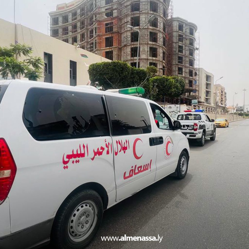 extra111111111 3 الهلال الأحمر طرابلس ينفذ عمليات إخلاء ويُجري جولات تفقدية عقب إعلان الهدنة