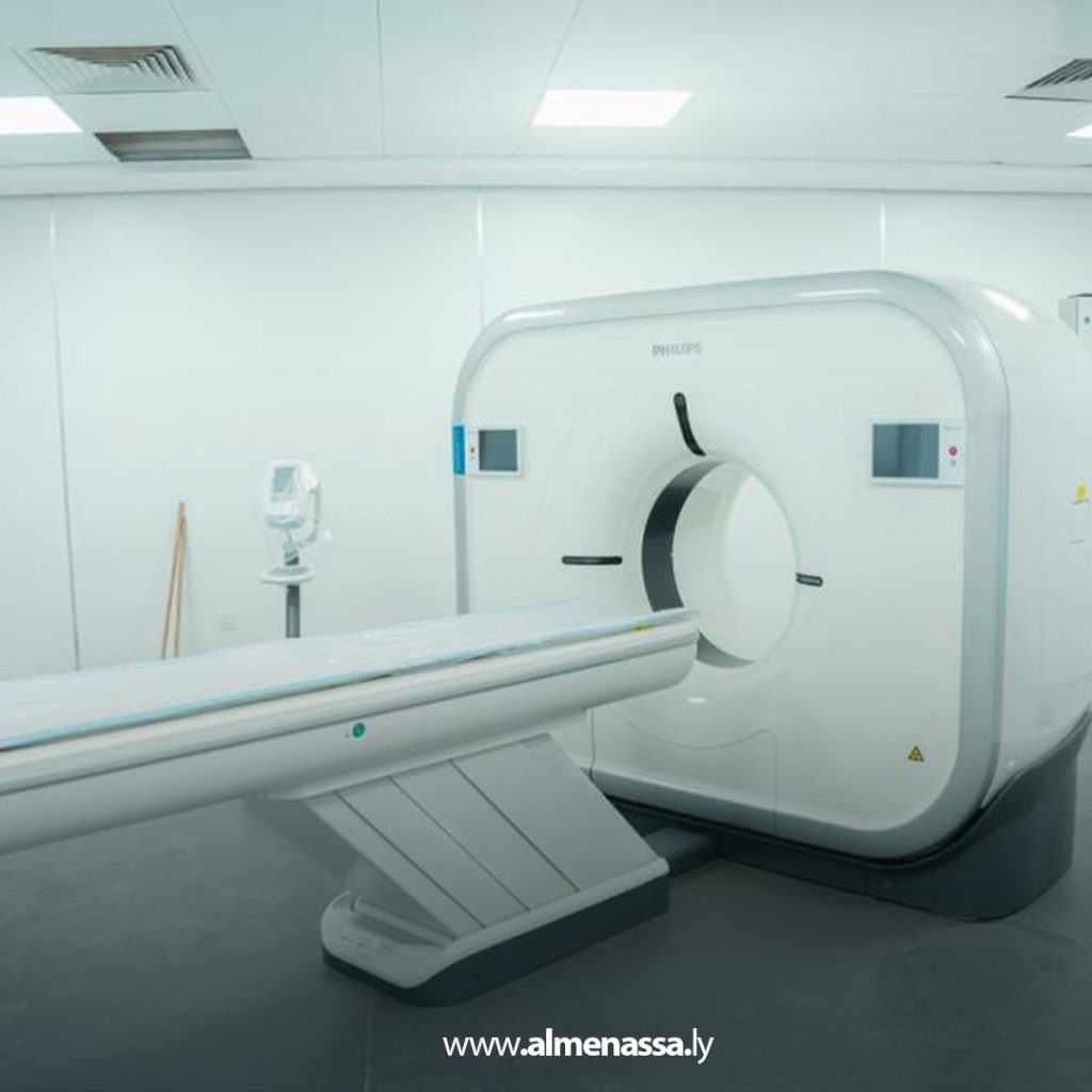 extra111111111111111111 مدير عام صندوق الإعمار يتفقد مشروع تطوير مركز الكيش الطبي في بنغازي