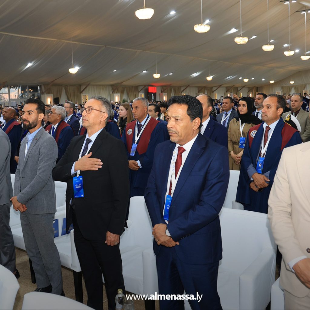 extra11111111111111111111111111111111 1 القائد العام يكرم أوائل جامعة بنغازي ويعلن إيفادهم للدراسة في الخارج