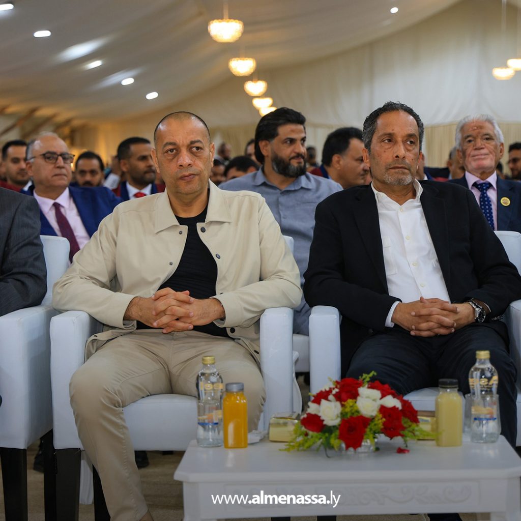 extra11111111111111111111111111111111111 1 القائد العام يكرم أوائل جامعة بنغازي ويعلن إيفادهم للدراسة في الخارج