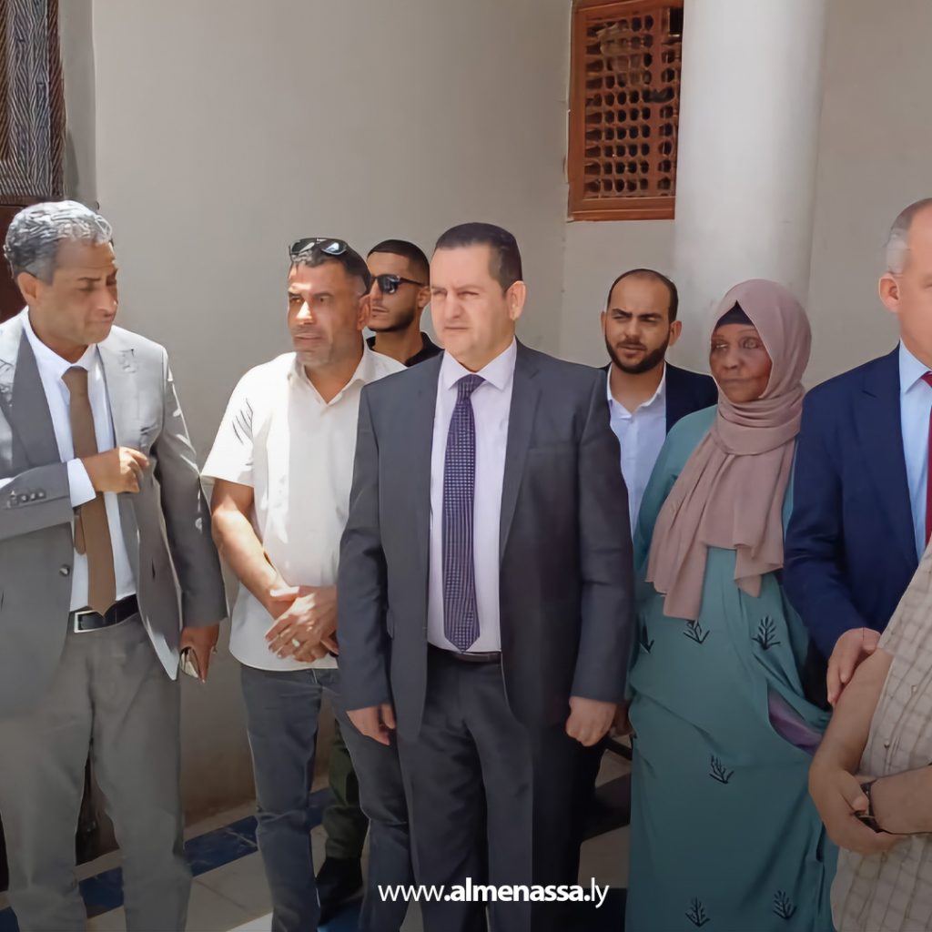 extra343 وزير الخارجية يزور سبها ويطّلع على أوضاع جهاز مكافحة الهجرة غير الشرعية