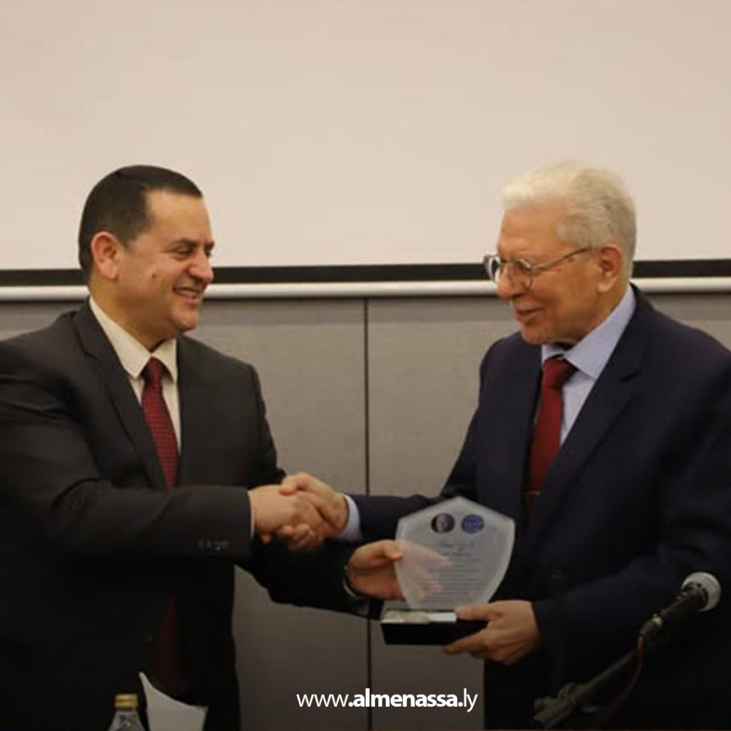 extraذ 1 الأمين العام السابق لاتحاد دول المغرب العربي يلقي محاضرة حول مستقبل الاتحاد