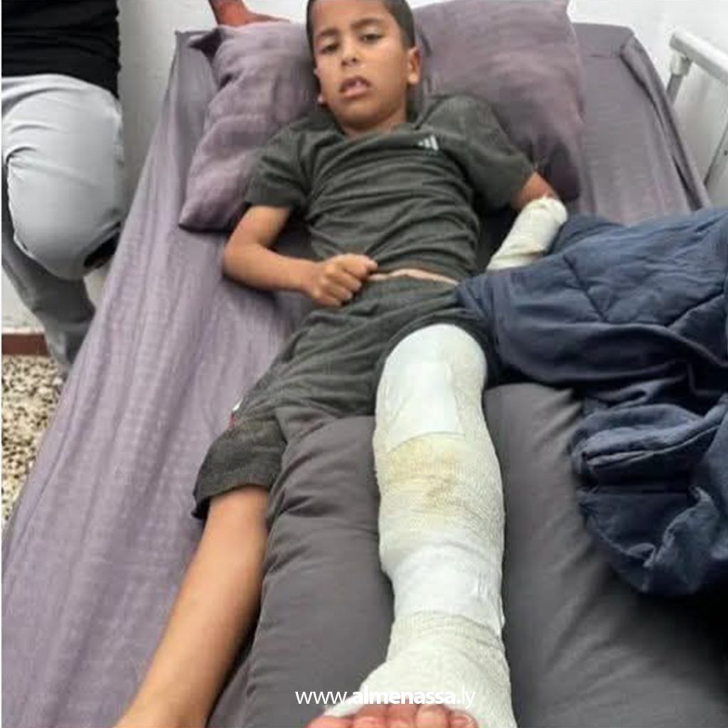 02 31 مركز طبرق الطبي يستقبل أربعة أطفال مصابين جراء سقوط سقف مسجد بمنطقة القعرة