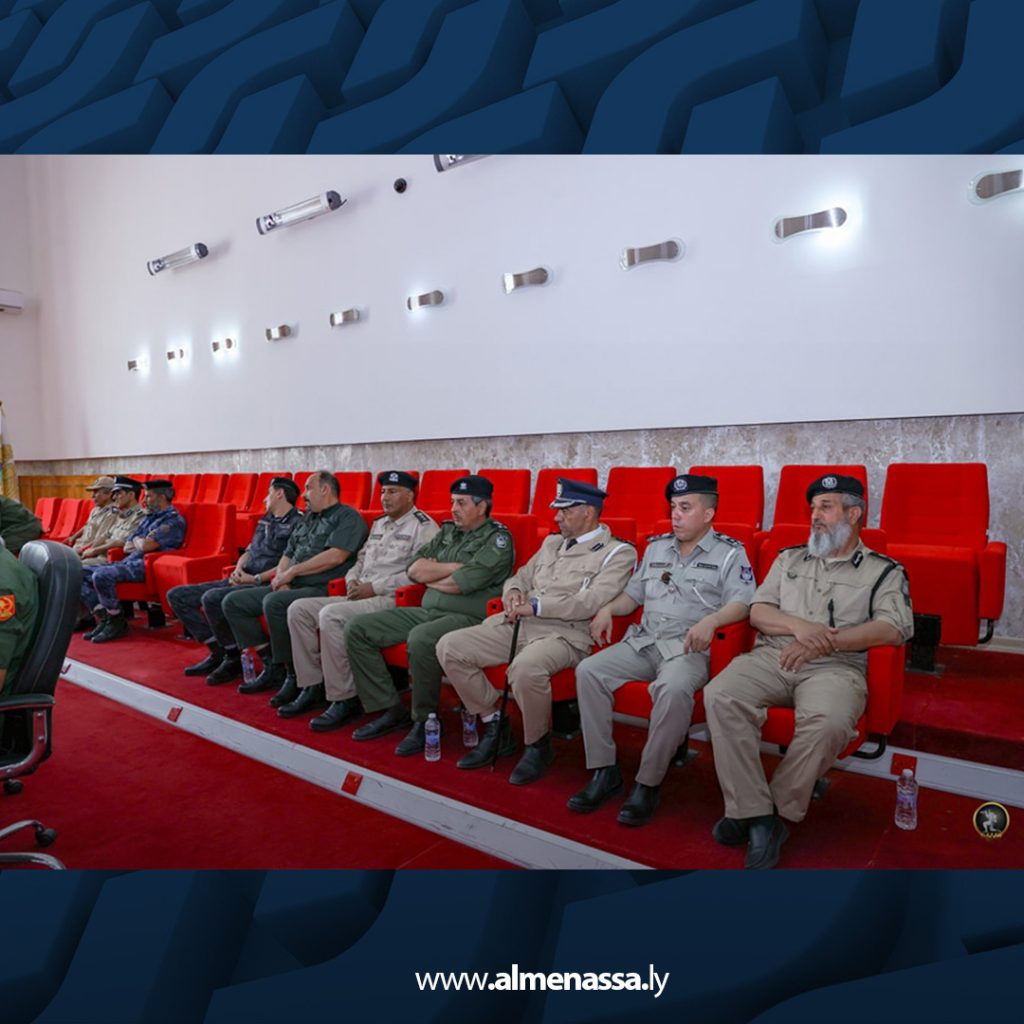 03 23 الفريق ركن خالد حفتر يترأس اجتماعا أمنيا في البيضاء لبحث جاهزية الوحدات الأمنية والعسكرية