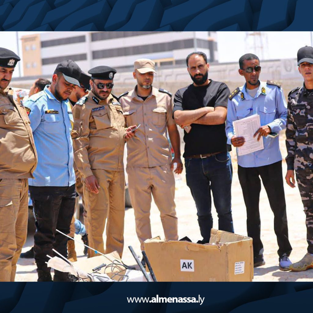 04 35 الإدارة العامة للعمليات الأمنية أجدابيا تضبط مخالفات بمحال التبغ وكماليات السيارات