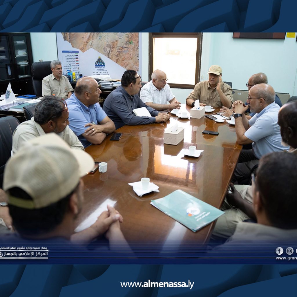 رئيس جهاز النهر الصناعي يتفقد تعبئة خزان أجدابيا ويبحث تحديات العمل الميداني 4 04 36