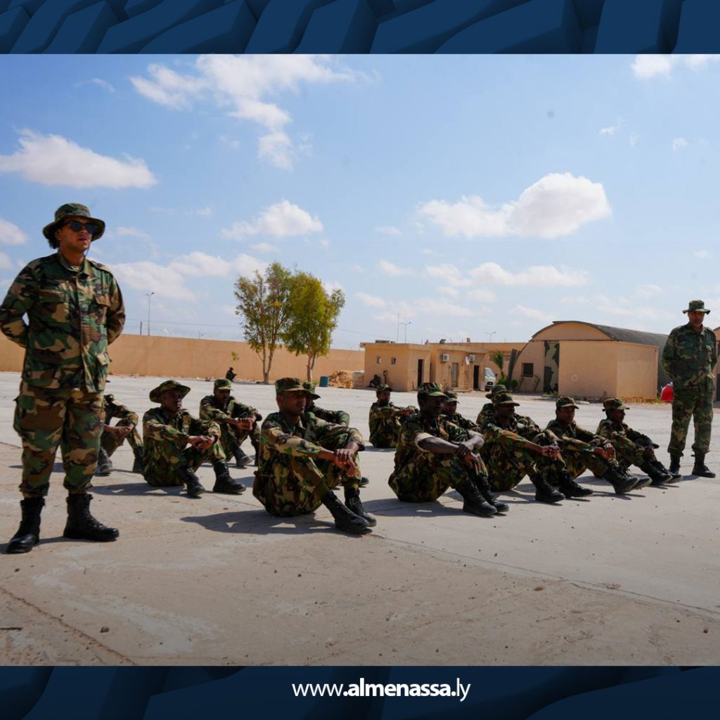 05 22 الكتيبة الثانية بلواء القرضابية تطلق تدريبات ميدانية على المدفعية والدبابات