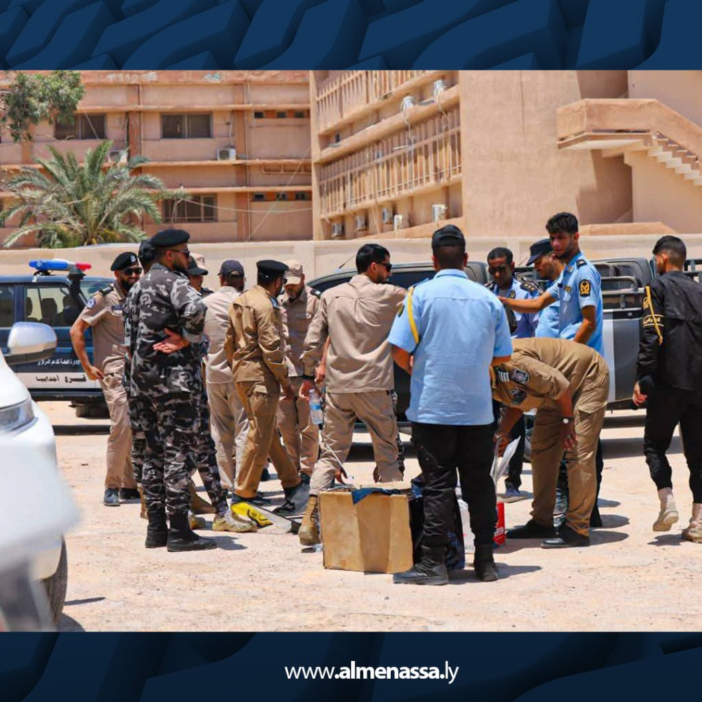 05 28 الإدارة العامة للعمليات الأمنية أجدابيا تضبط مخالفات بمحال التبغ وكماليات السيارات