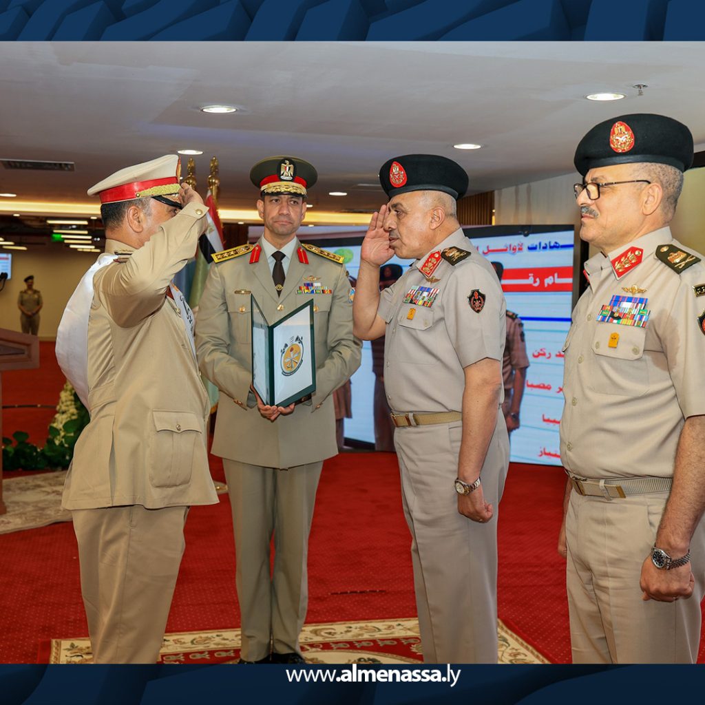 14 الفريق ركن صدام حفتر يشارك في حفل تخرج ضباط ليبيين من كلية القادة والأركان المصرية
