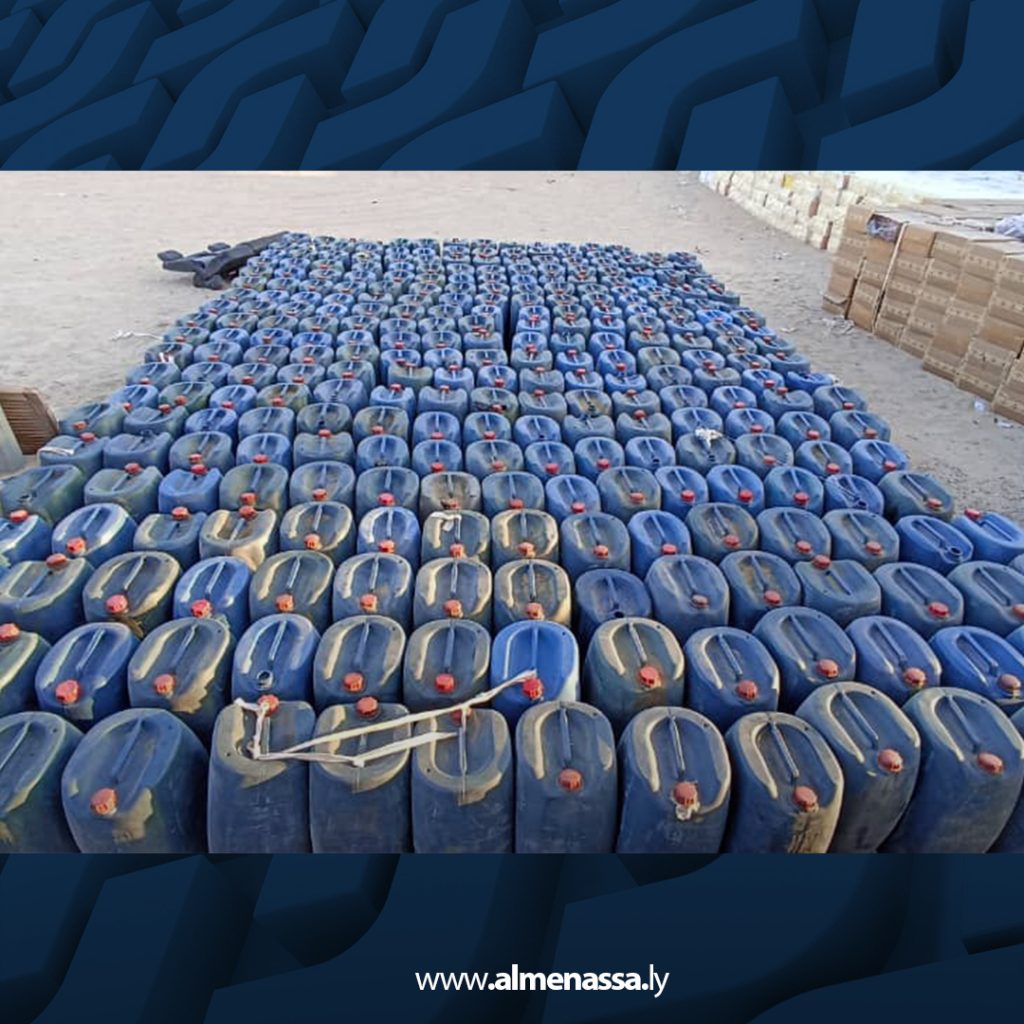 Extra 350 ضبط مخزن للمواد الممنوعة والقبض على ثلاثة متهمين جنوب جالو