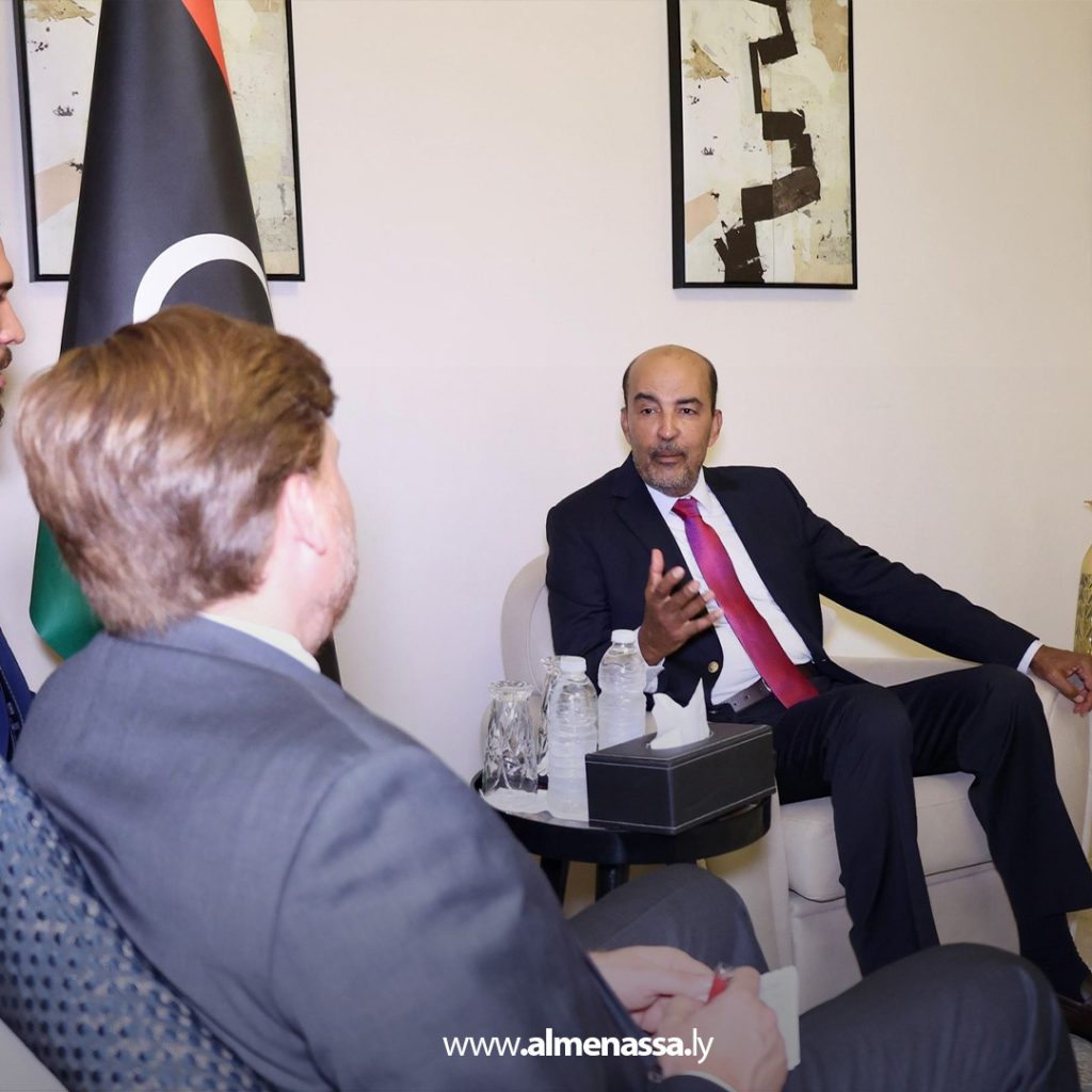 extra 115 الكوني يستقبل سفير مملكة إسبانيا لدى ليبيا ويبحثان سبل دعم الاستقرار والتعاون المشترك