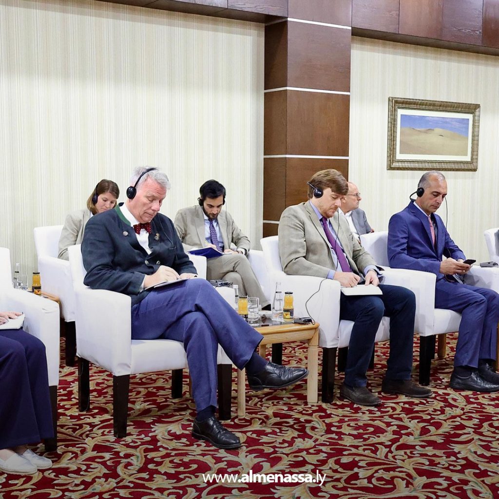 extra 194 الكوني واللافي يلتقيان سفراء دول أوروبية ويؤكدان أهمية دعم الاستقرار السياسي